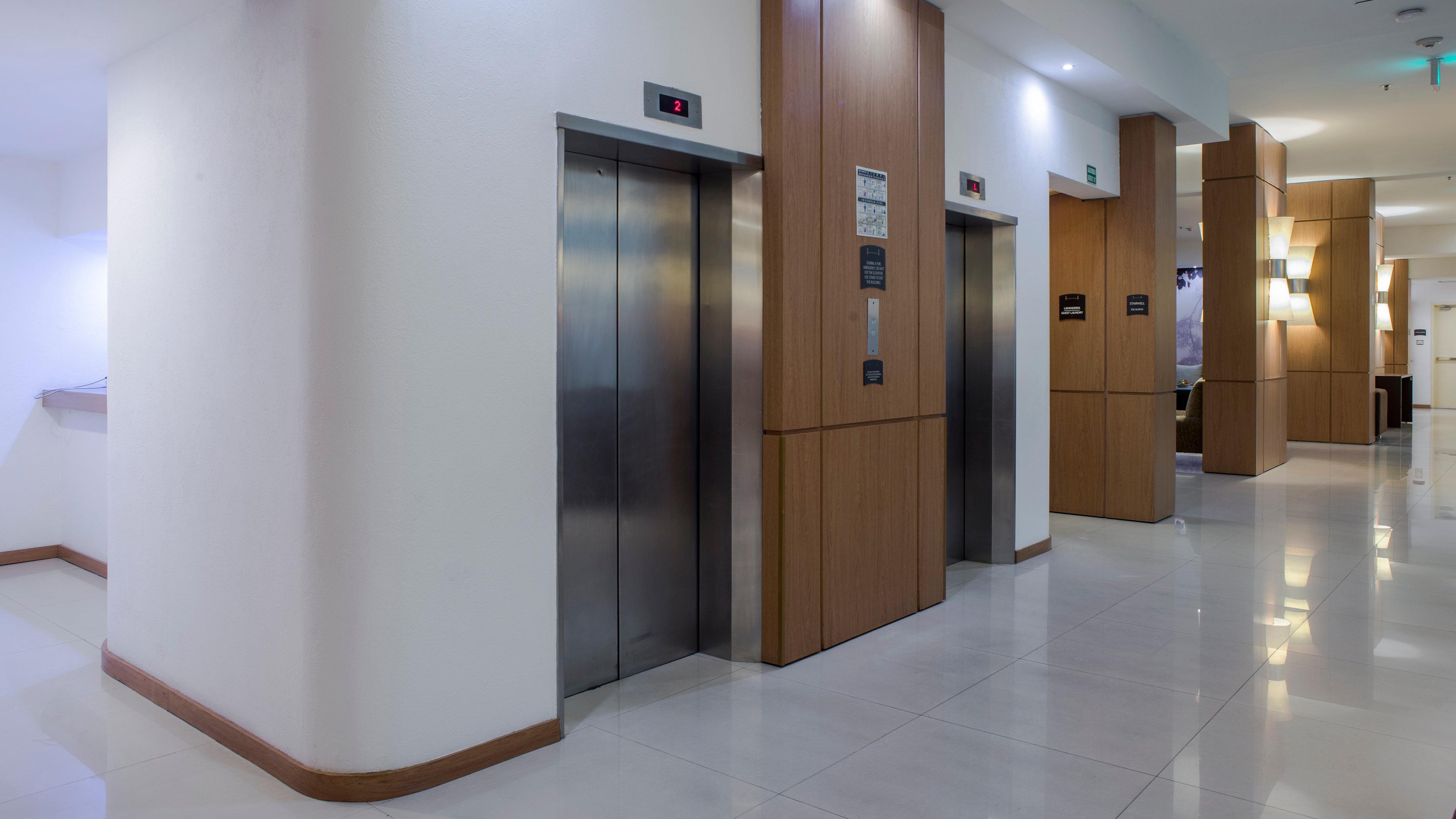 Staybridge Suites Guadalajara Expo By Ihg Zapopan Eksteriør bilde